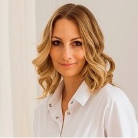 Анна Левадная